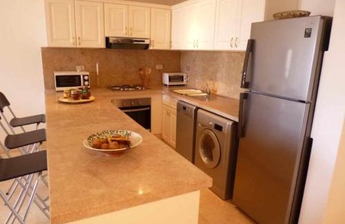 El Gouna Apartment | Unforgettable Elgouna: Steps from the Marina & Ocean Views