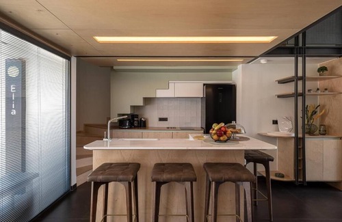 Patsianos House | Elia Luxury Suite with Private Pool
