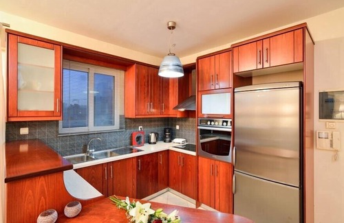 Nea Chora Apartment | Beachfront Elia Selinou: Guest Rated 10/10 with Ocean Views