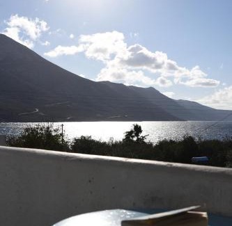 Tholaria Apartment | Pet-Friendly Elia Studios Amorgos with Ocean View