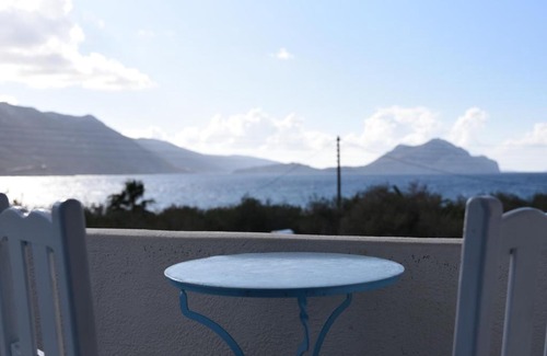 Tholaria Apartment | Pet-Friendly Elia Studios Amorgos with Ocean View