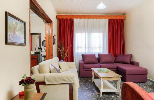 Prinos Apartment | Discover Elia Villa Thassos: 4-Star Retreat with Dining