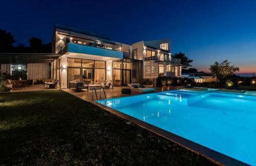 Kalamitsi Villa | Experience Eliandreia Villas: 4-Star Oceanfront Retreat