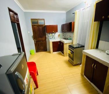 Dar es Salaam Apartment | Elie's apartment