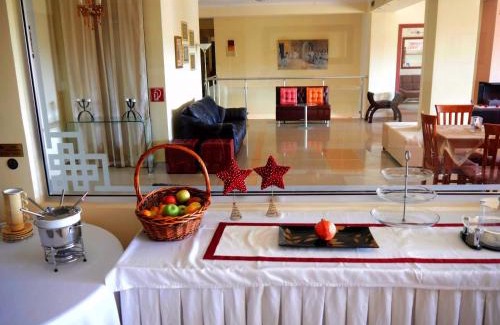 Aiani Hotel | Pet-Friendly Elimeia 3 Hotel with Hot Tub and Breakfast