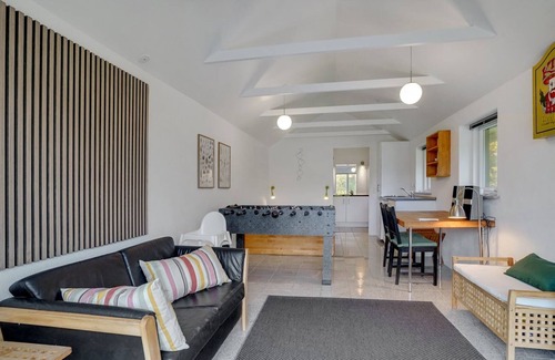 Roslev House | Experience Oceanfront Bliss at "Elis" Near the Inlet