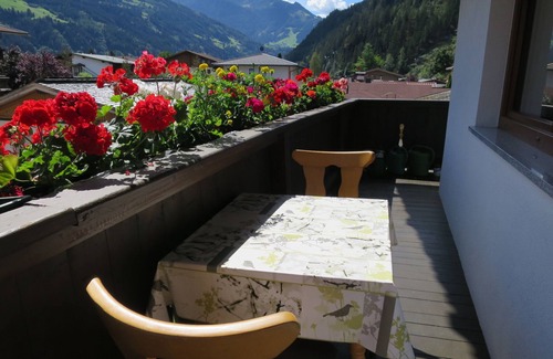 Aschau Im Zillertal Apartment | Elisabeth by Interhome