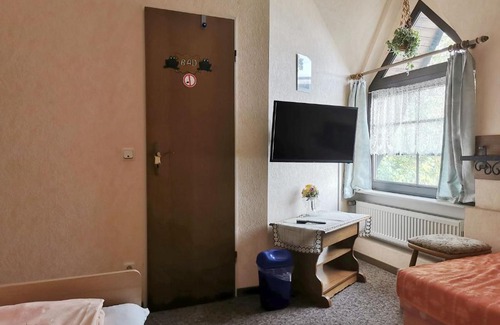 Reuschenberg House | Family-Friendly Elisabeth Stube: Comfort for Everyone