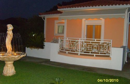 Kerveli Apartment | Guest Rated: Elisabeth Villas with Family-Friendly Amenities