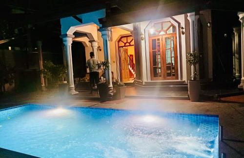 Dalupotha Villa | Elisach Serenity House: Family-Friendly Villa Near Airport