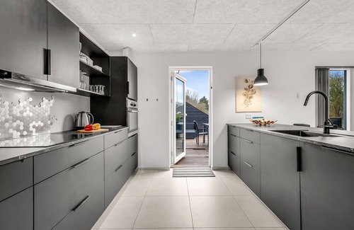Vemb House | "Elisaveta" - 400m to the inlet by Interhome