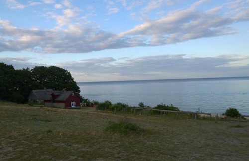Kivik Bed & Breakfast | Cozy Elisetorp: Ocean View, Breakfast & Hot Tub Retreat
