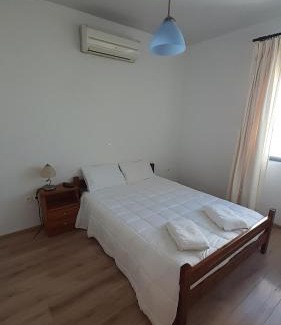 Monemvasia Apartment | Exceptional Elissos Apartment in Monemvasia for Families