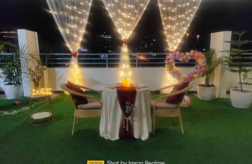 DLF Phase 5 Hotel | Guest Rated: Elite 53 - Perfect Stay on Golf Course Road
