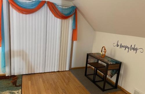 Milwaukee Apartment | Elite Casa Collection: Pet-Friendly with Free Coffee & Wi-Fi