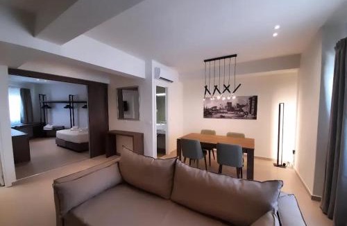 Rhodes Hotel | Elite Centre: Guest Rated 9.6/10 for Comfort & Quality