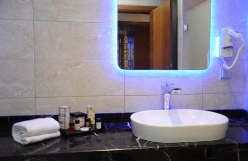 Darica Hotel | Elegant Elite Hotels Darica Spa & Convention Center Awaits