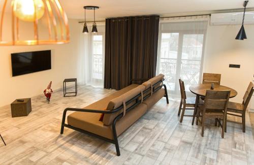 Kolomyya Apartment | Guest Rated 9.9: Elite Loft Apart - Child Friendly Retreat