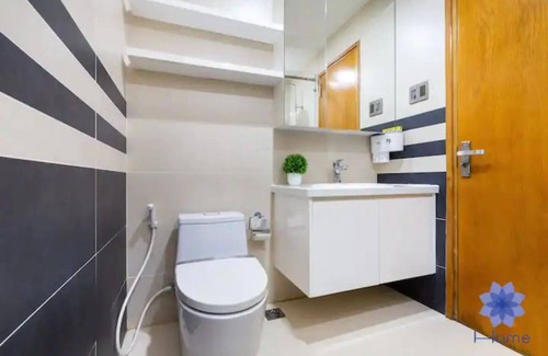 Phu Nhuan Hotel | Elite Saigon - The Parkview near Airport
