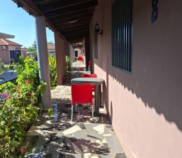 Mozambique House | Relax at Elite Serviços Lda: Family-Friendly with Pool Access