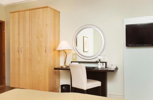Jönköping Hotel | Discover Elite Stora Hotellet: Family-Friendly & Pet Welcoming