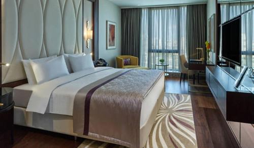Halkali Hotel | Premier Elite World Grand Istanbul with Spa and Pool