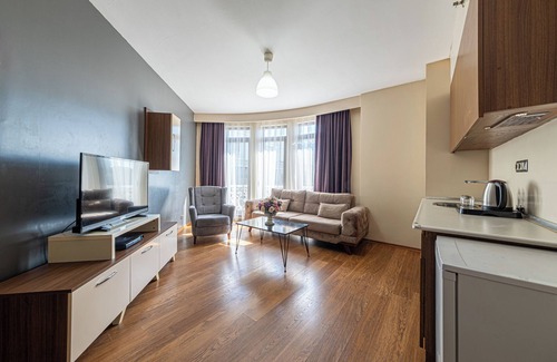 Pendik Apartment | Elits Suits: Comfort with Spa, Restaurant & Family Amenities