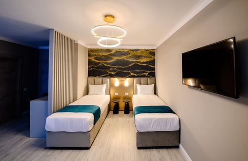 Militari Hotel | Elitte Inn & Suites: Top-Rated Stay with Family-Friendly Perks