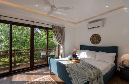 Moira Villa | Indah ELIVAAS: 5-Star Escape with Private Pool & Ocean View