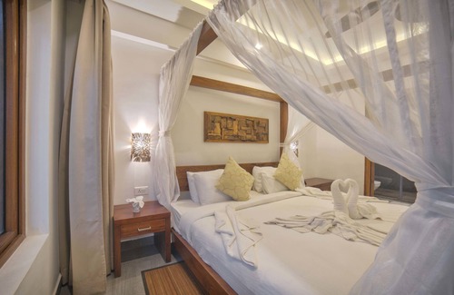 Devikolam Hotel | Experience Elixir Hills: Family-Friendly Hotel with Spa & Pool