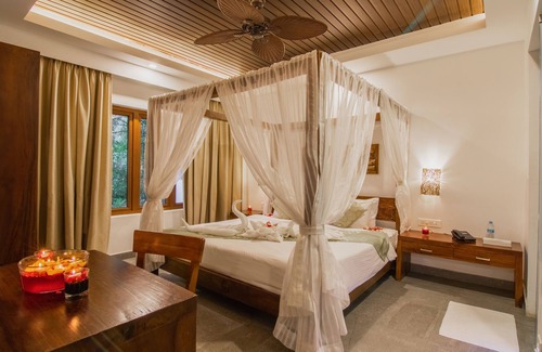 Devikolam Hotel | Experience Elixir Hills: Family-Friendly Hotel with Spa & Pool