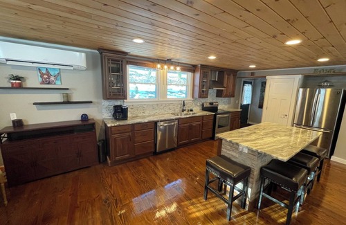 Elk Park House | Elk Falls Riverhouse - Charming 2-bedroom on the Elk River. WiFi, AC