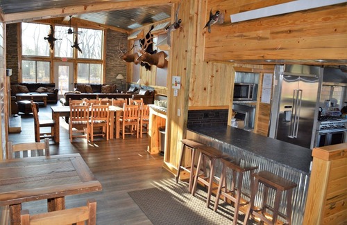 Saratoga House | Experience Elk Hollow Lodge by the North Platte River