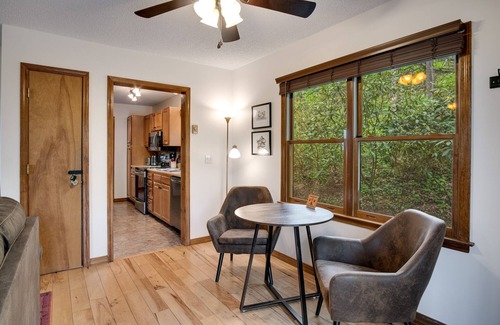 Cranberry Falls Cabin | Serene Elk Ridge Getaway: 9.8 Rated, Pet-Friendly Stay