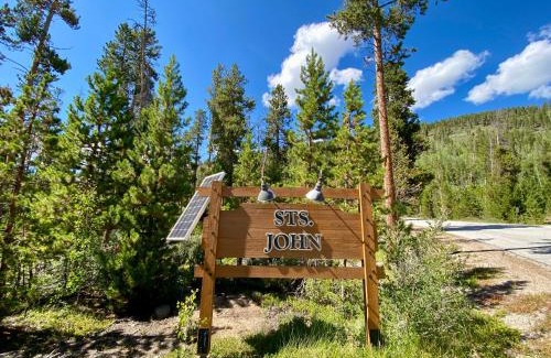 Keystone House | Elk Run Villas - 10/10 Rated with Hot Tub & Family-Friendly Fun