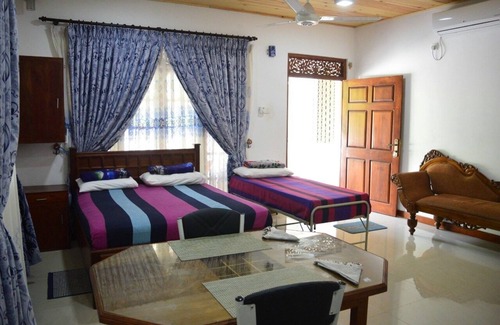 Ukuwela Hotel | Delightful Elkaduwa Bungalow with Family-Friendly Amenities