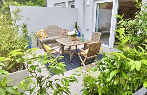 Sekirn Apartment | Family-Friendly Ellas Home Sekirn: Steps from the Beach