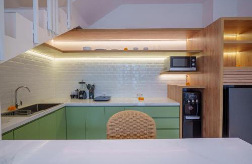 Bukit Apartment | Discover Ellavie Aparthouse Jimbaran: A 4-Star Retreat