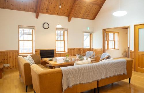 Nasushiobara House | Pet-Friendly Retreat at Elle's Garden House