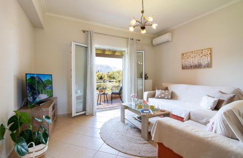 Dassia House | Cozy Ellen Apartment: Your Perfect Getaway Awaits
