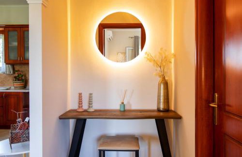Dassia House | Cozy Ellen Apartment: Your Perfect Getaway Awaits