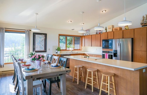 Coeur d'Alene House | Perfect Family Retreat: Ellen's Escape Lake CDA Rental