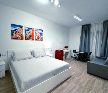 Rione Alto Bed & Breakfast | Book EllePì Rooms: Family-Friendly with Delicious Breakfast