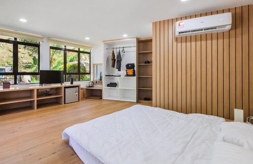 Bukit Tinggi Cabin | Discover ELLIN FOREST: Pet-Friendly Retreat with Pool