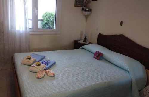 Oxilithos House | Discover Ellina's Home: Oceanfront Retreat in Euboea