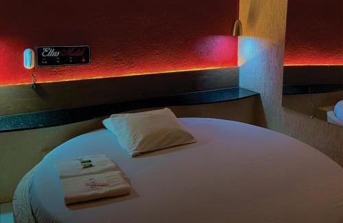 Juazeiro do Norte House | Explore Ellus Motel: Your Budget-Friendly Getaway