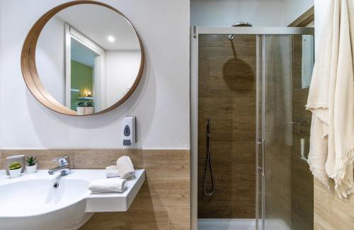 Baveno Apartment | Elm Alley Apartment - Baveno - Free Wi-Fi