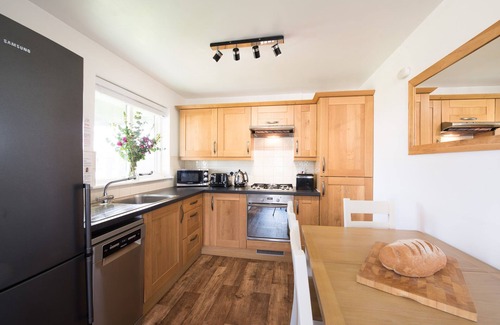 Otterham Cottage | Elm Cottage: Oceanfront Retreat with Pool & Pet-Friendly Perks
