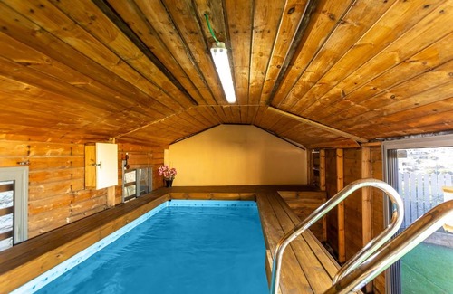 Isfiya Resort | Discover Elmanzool Carmel Lodging: 10/10 Guest Rated Retreat