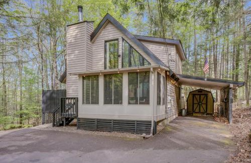Hamlin House | Elmwood Escape: A Cozy Retreat with Pool & Family Fun